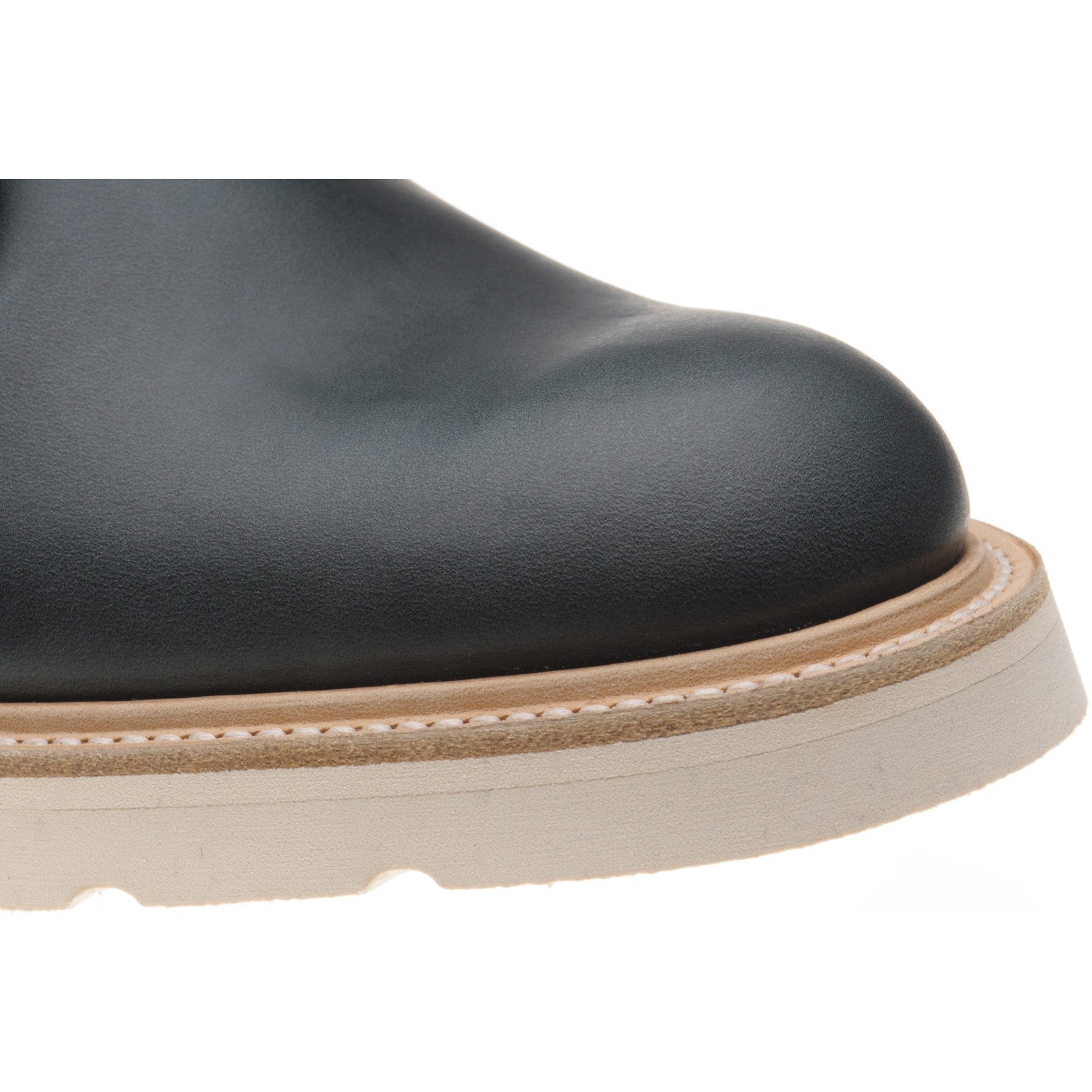 Product image for Herring Mike Horween mens rubber-soled Chukka boots in navy chromexcel