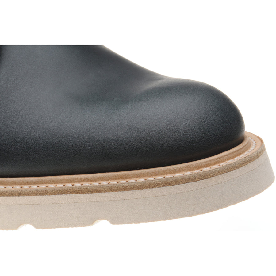 Product image for Herring Mike Horween mens rubber-soled Chukka boots in navy chromexcel