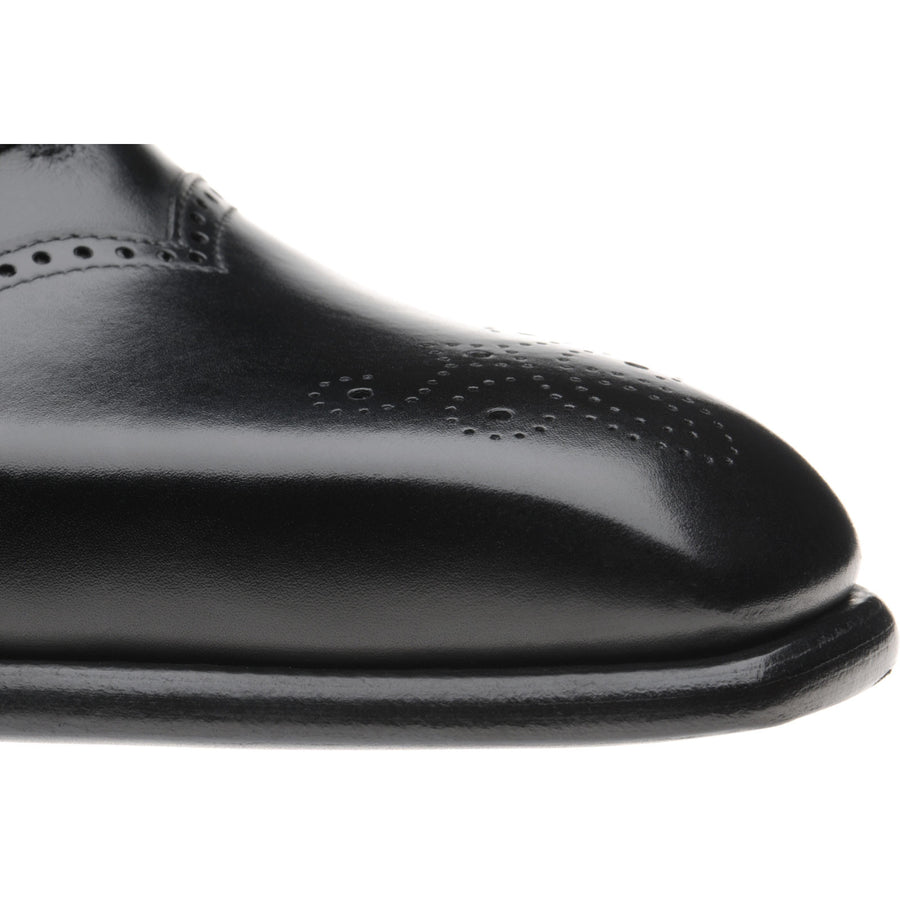 Product image for Herring Bournwell mens brogues in black calf (second)