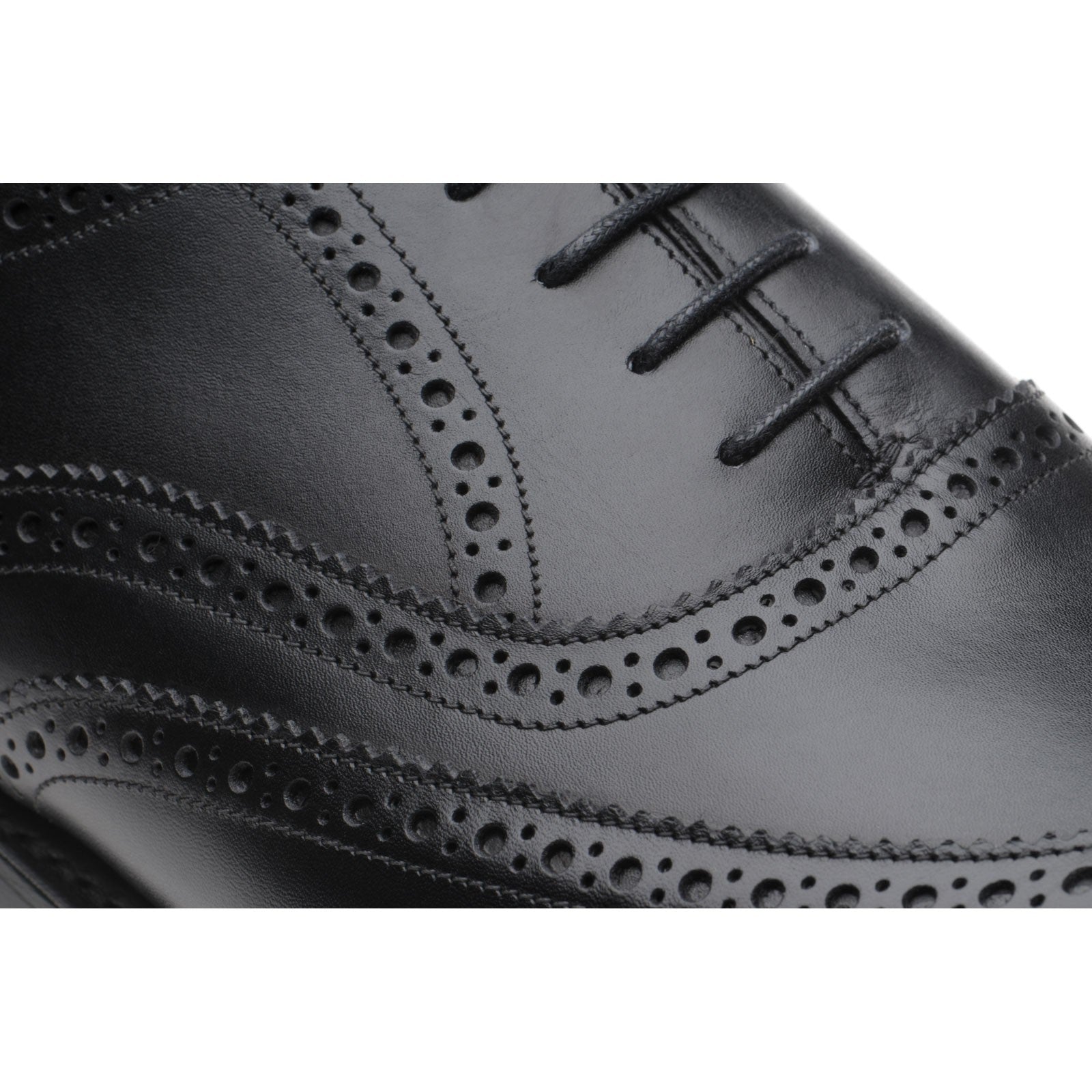 Product image for Herring Carnaby (Rubber) mens rubber-soled brogues in black calf