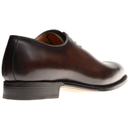 Product image for Herring Chaucer mens wholecuts in brown calf