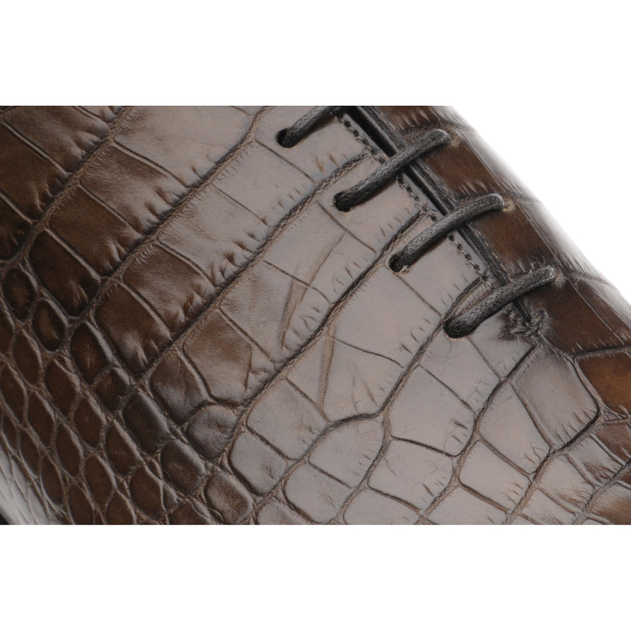 Product image for Herring Chaucer mens wholecuts in brown croc (second)