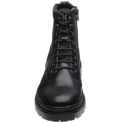 Product image for Herring Hawke in black grain