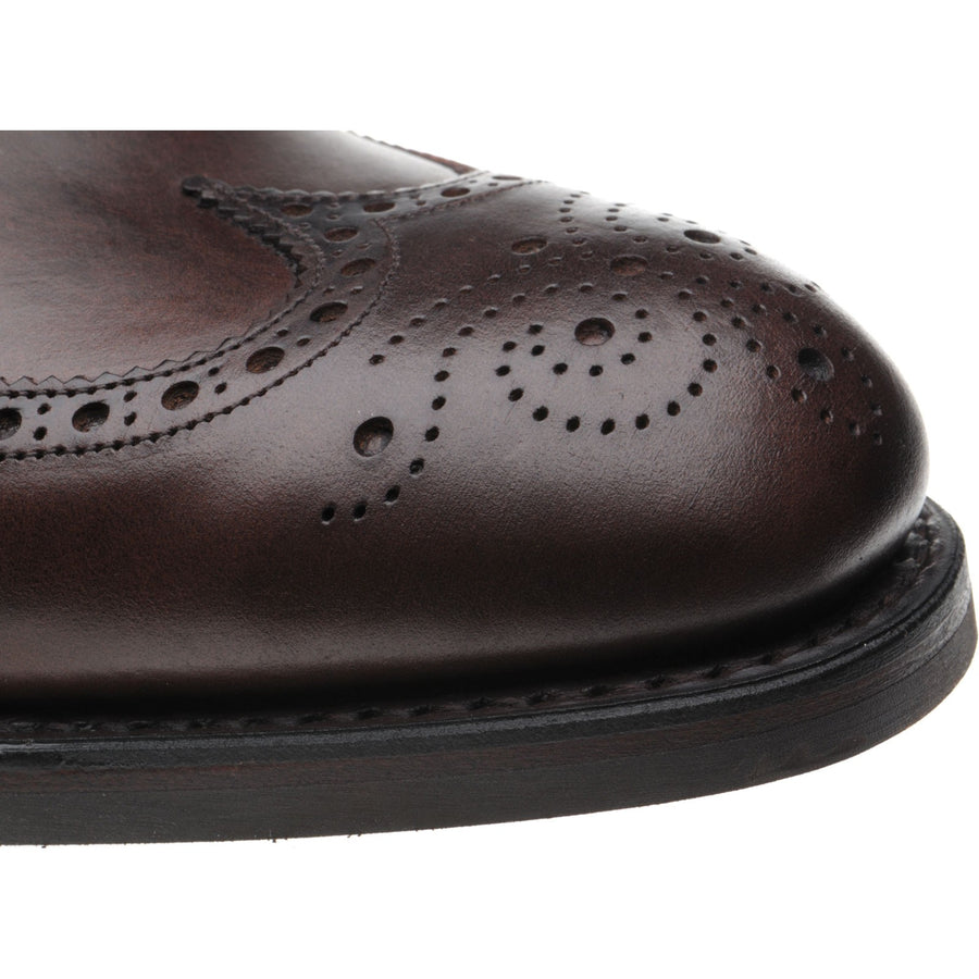 Product image for Herring Kirkoswold mens rubber-soled brogues in brown waxy
