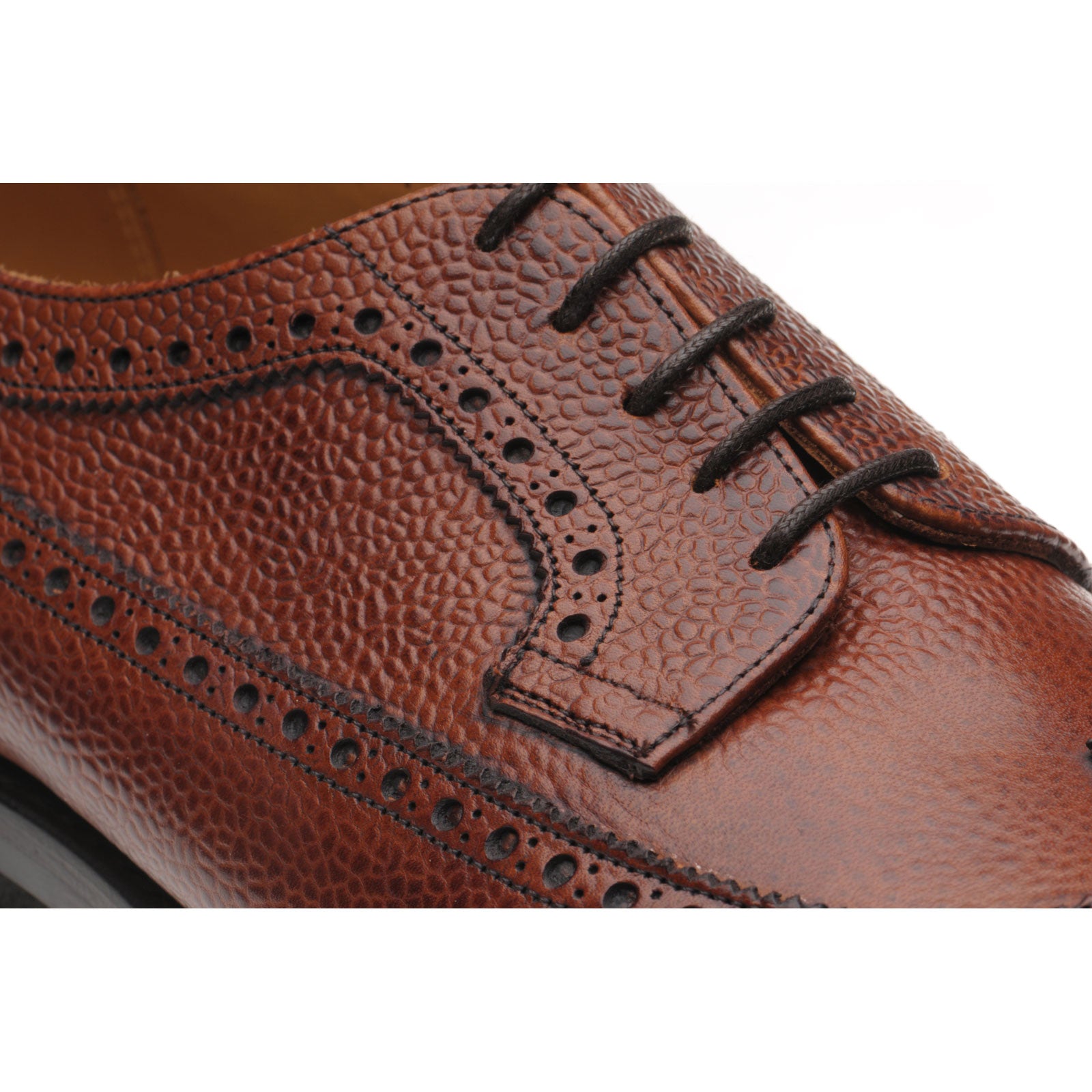 Product image for Herring Kirkoswold mens rubber-soled brogues in mahogany grain