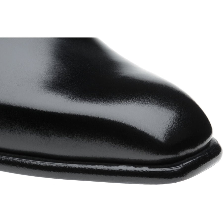 Product image for Herring Milner mens Chukka boots in black calf