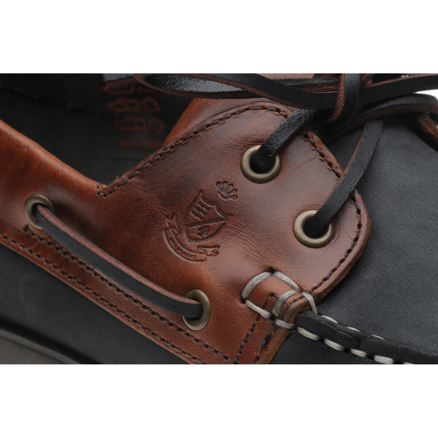 Product image for Herring Padstow mens rubber-soled deck shoes in navy and brown