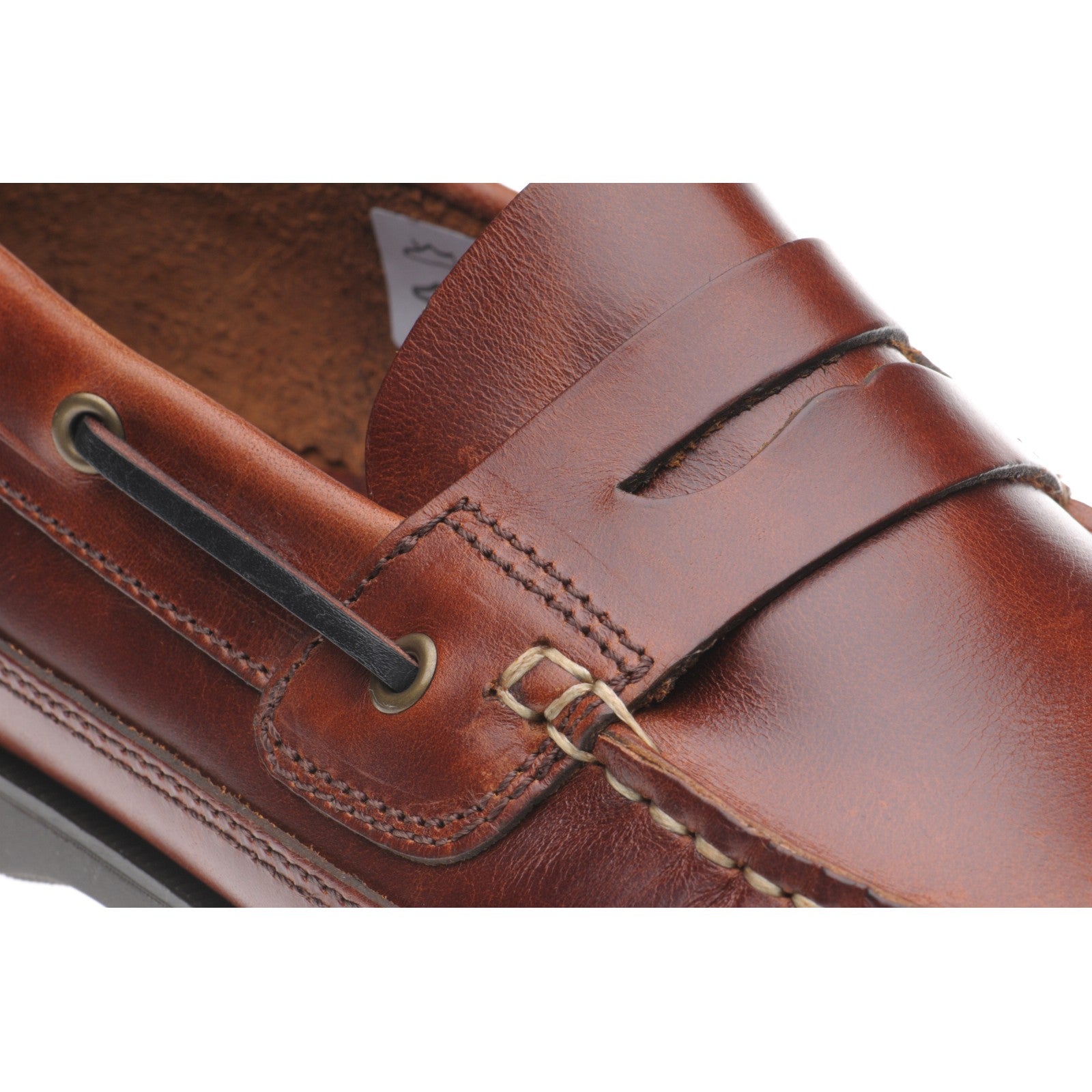 Product image for Herring Salcombe in chestnut