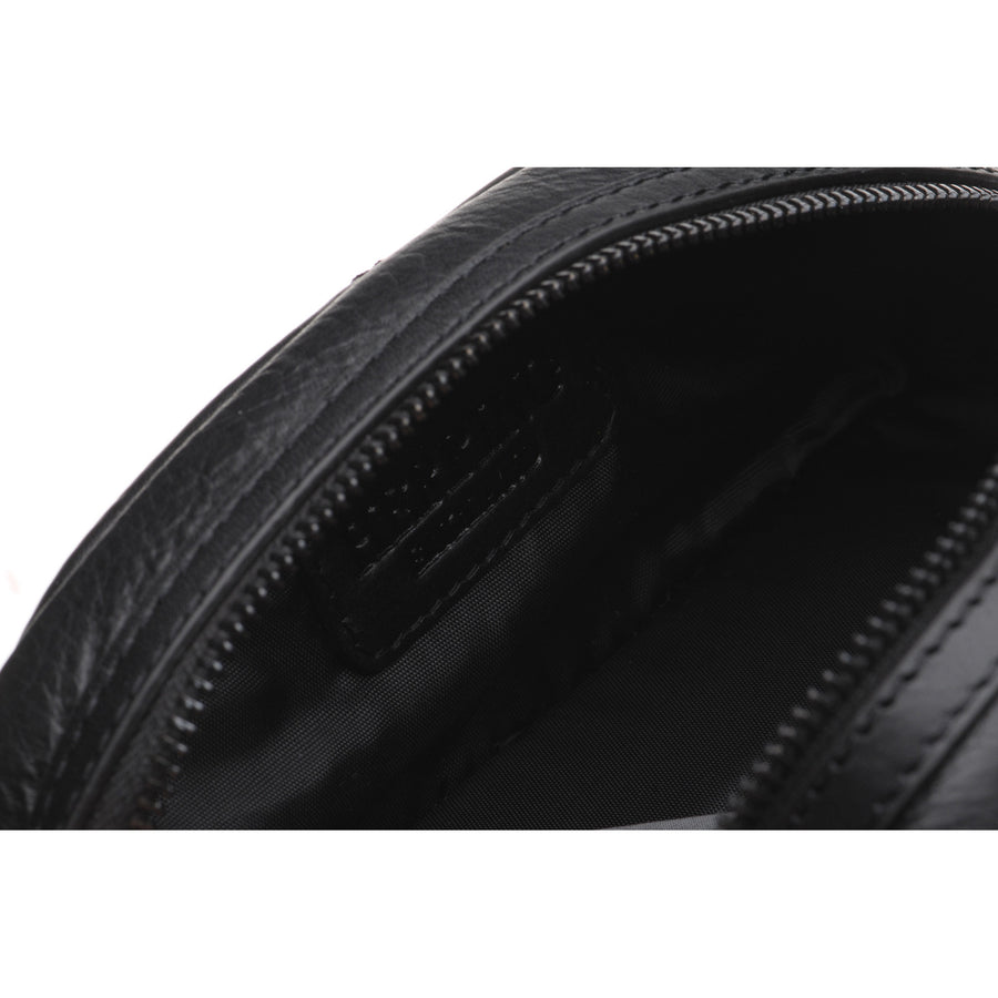 Product image for Herring Washbourne II (Washbag) in black