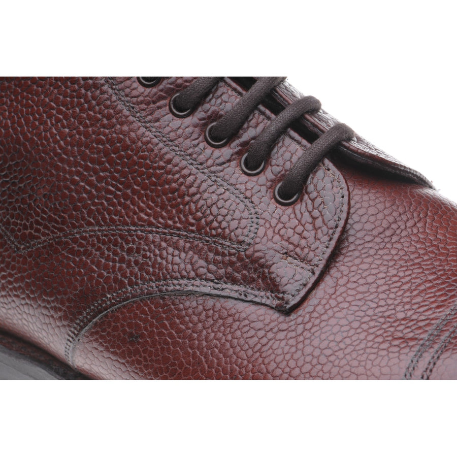 Product image for Herring Windermere in burgundy grain