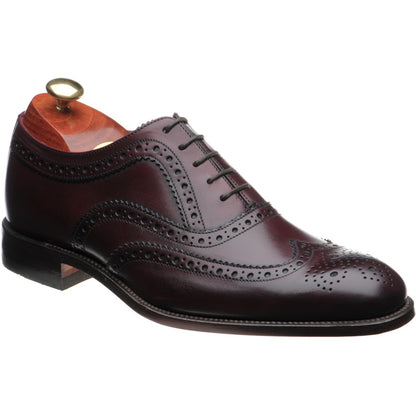 Product image for Loake Fearnley mens brogues in burgundy calf (second)