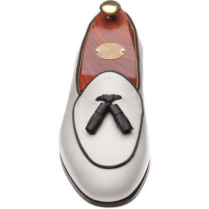 Product image for Wildsmith Model 88 mens tasselled loafers in off white and black calf